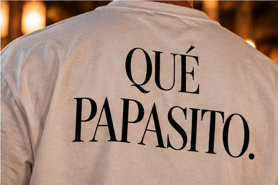 RAÍCES QUÉ PAPASITO Heavy Oversized Tee – Detail Rückenprint